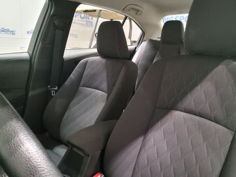 Used 2024 Toyota Corolla LE FWD image 13