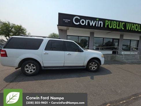 Used 2009 Ford Expedition EL XLT RWD image 2
