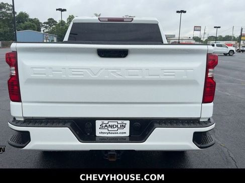 Used 2022 Chevrolet Silverado 1500 Custom RWD image 8