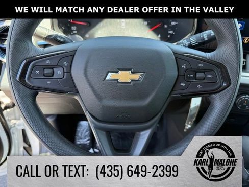New 2026 Chevrolet Trax LS w/ LS Convenience Package FWD image 16