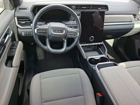 Used 2026 GMC Terrain Elevation w/ Black Edition FWD image 9