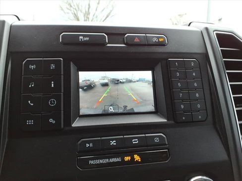 Used 2018 Ford F150 XLT image 13