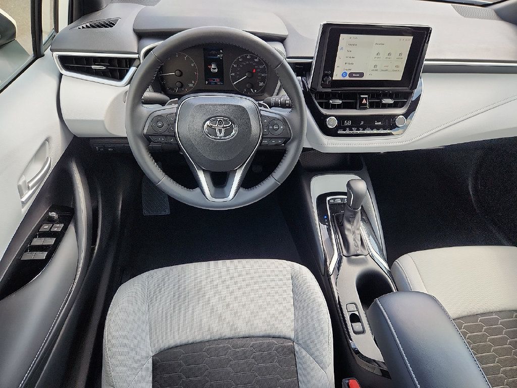 Used 2024 Toyota Corolla SE FWD image 12