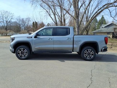 New 2026 GMC Sierra 1500 AT4 w/ AT4 Premium Package AWD/4WD image 7
