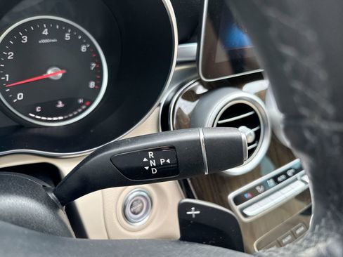 Used 2019 Mercedes-Benz C 300 Sedan image 19