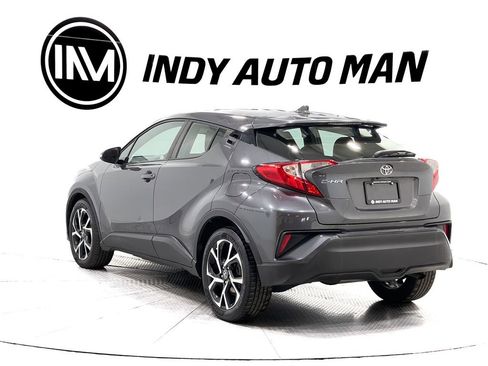 Used 2018 Toyota C-HR XLE image 6
