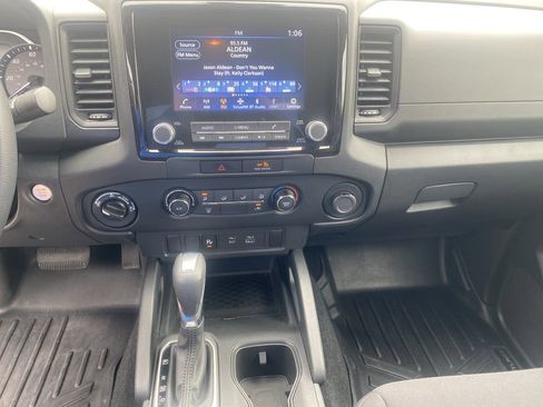 Used 2022 Nissan Frontier S w/ Technology Package image 11
