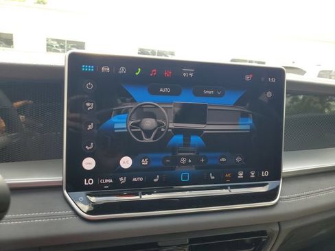New 2026 Volkswagen Tiguan SE R-Line AWD/4WD image 21