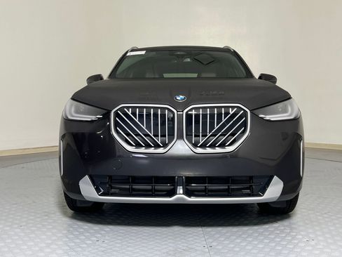 Used 2026 BMW X3 xDrive30 w/ Premium Package image 6