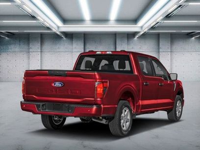 New 2026 Ford F150 XLT w/ Equipment Group 302A MID