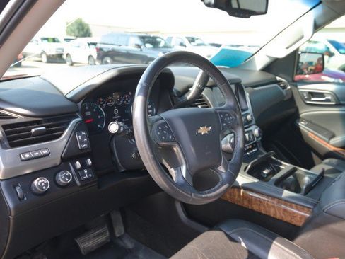 Used 2016 Chevrolet Suburban LTZ AWD/4WD image 16