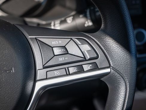 Used 2023 Nissan Leaf S image 20