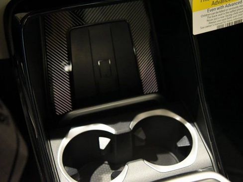 New 2026 BMW X1 xDrive28i w/ Technology Package image 18