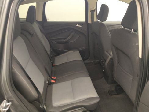 Used 2018 Ford Escape SE FWD image 19