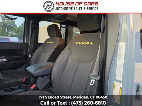 Used 2014 Jeep Wrangler Unlimited Sahara w/ Max Tow Package AWD/4WD image 33