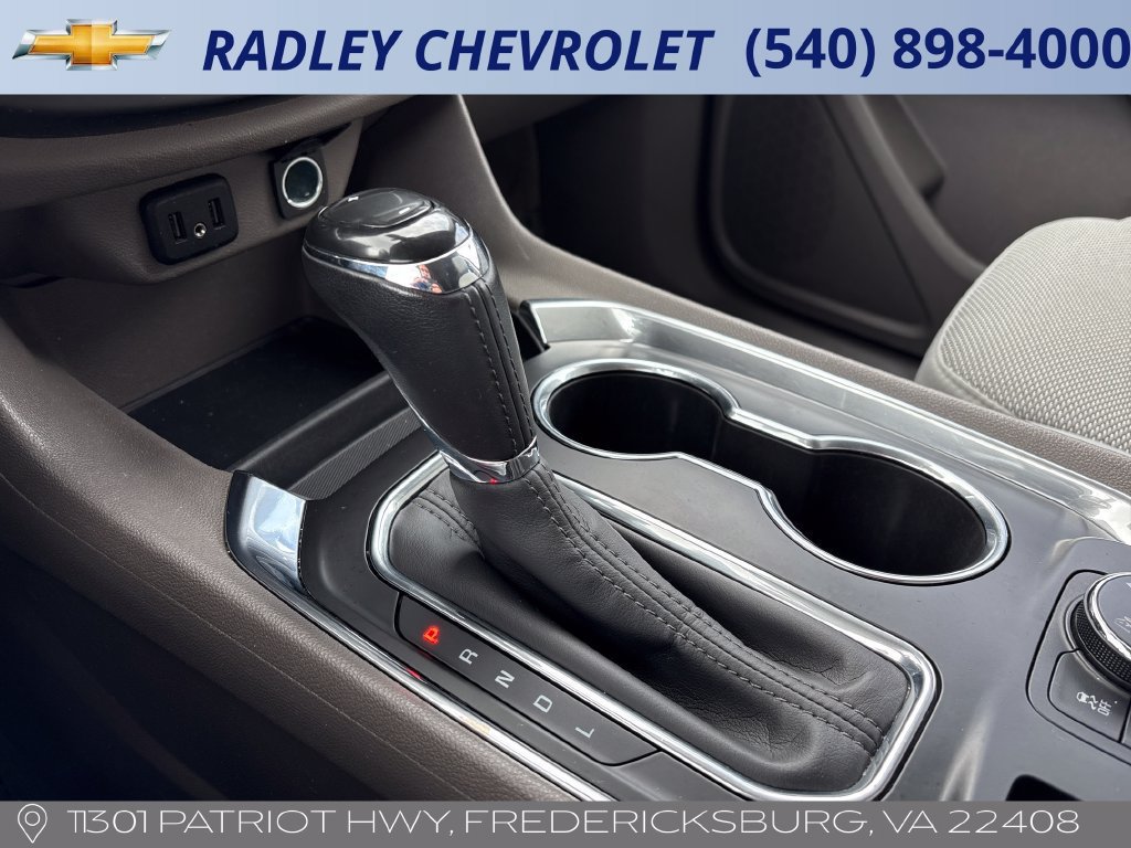 Used 2020 Chevrolet Traverse LT w/ Driver Confidence II Package AWD/4WD image 11
