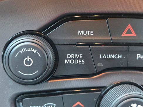 Used 2021 Dodge Challenger R/T Scat Pack RWD image 18