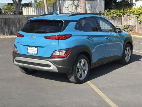 Used 2022 Hyundai Kona SEL w/ Convenience Package image 6