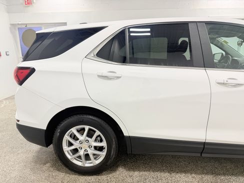 Certified 2024 Chevrolet Equinox LT image 9