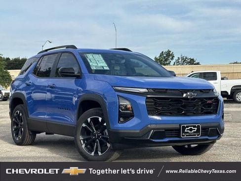 New 2026 Chevrolet Equinox RS w/ Convenience Package III FWD image 2