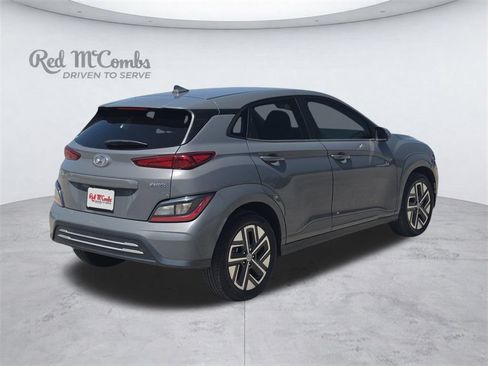 Certified 2023 Hyundai Kona SE w/ Cargo Package FWD image 7