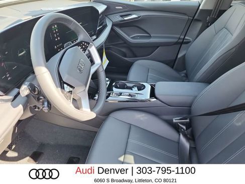 New 2025 Audi Q6 e-tron Premium Plus w/ Premium Plus AWD/4WD image 11