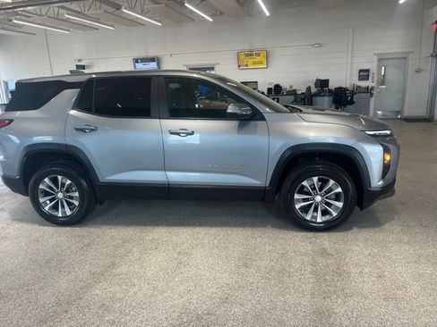 Certified 2025 Chevrolet Equinox LT AWD/4WD image 4