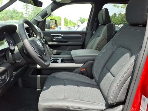 New 2026 RAM 1500 4x4 Crew Cab image 11