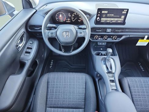 New 2026 Honda HR-V LX image 17