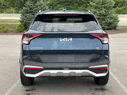 Used 2024 Kia Sportage EX w/ EX Premium Package AWD/4WD image 4