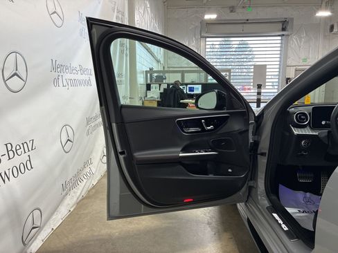 New 2026 Mercedes-Benz C 43 AMG 4MATIC Sedan image 6