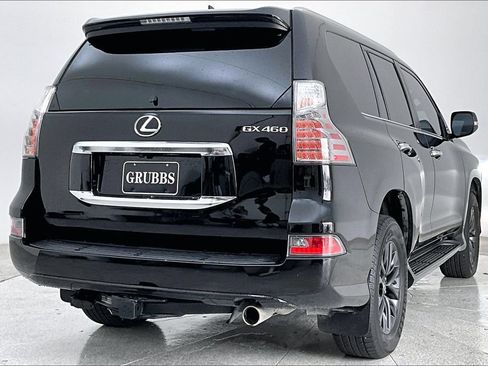 Used 2022 Lexus GX 460 Premium w/ Premium Plus Package AWD/4WD image 2