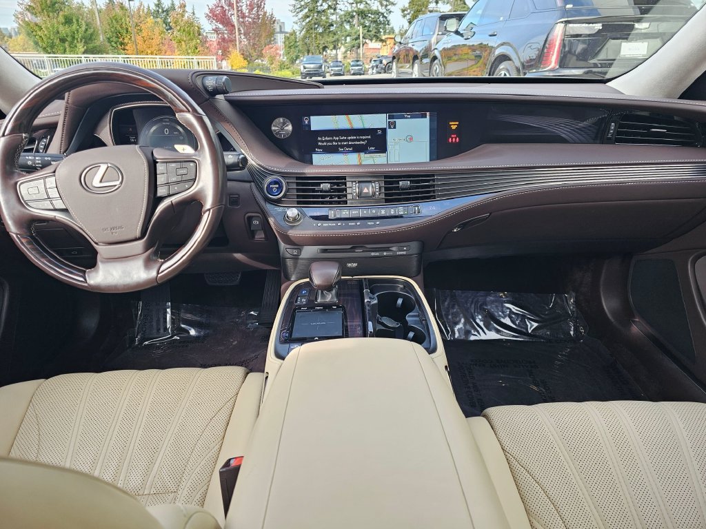Used 2018 Lexus LS 500h AWD w/ Luxury Package image 22