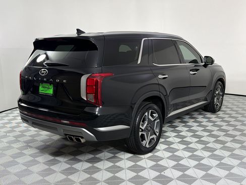 Used 2024 Hyundai Palisade SEL w/ Premium Package FWD image 9