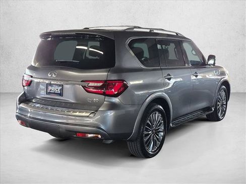 Used 2018 INFINITI QX80 4WD w/ Driver Assistance Package image 6