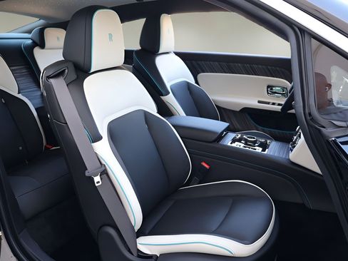 New 2026 Rolls-Royce Spectre AWD/4WD image 22