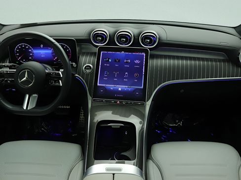 Certified 2023 Mercedes-Benz GLC 300 image 7