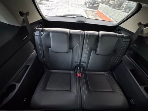 Used 2021 Volkswagen Atlas SE w/ Panoramic Sunroof Package image 16