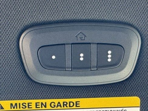 New 2026 Chrysler Pacifica Select image 23