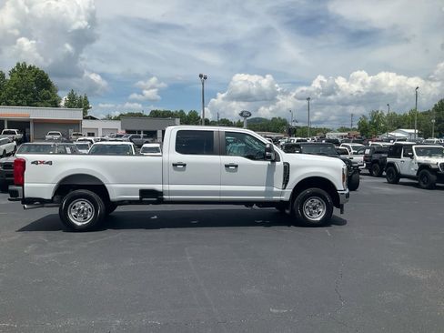 Used 2024 Ford F350 XL w/ XL Chrome Package AWD/4WD image 4