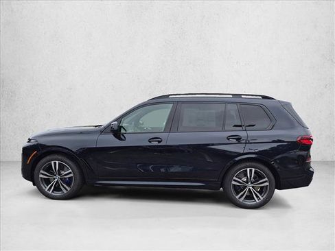 New 2027 BMW X7 xDrive40i w/ M Sport Package AWD/4WD image 5