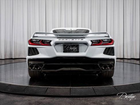 Used 2024 Chevrolet Corvette Stingray Premium Cpe w/ Z51 Performance Package RWD image 14