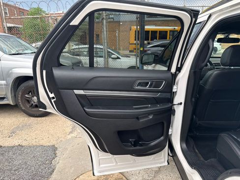 Used 2017 Ford Explorer Sport w/ Equipment Group 401A AWD/4WD image 24