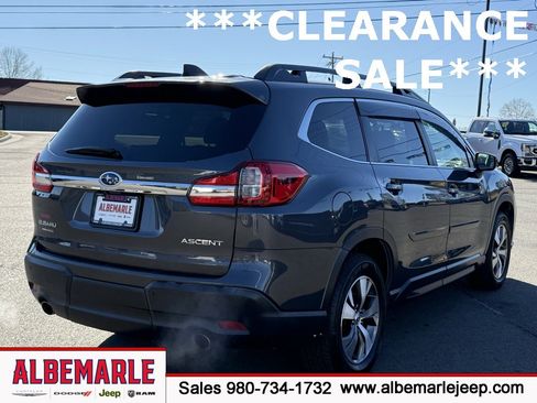Used 2019 Subaru Ascent Premium image 3