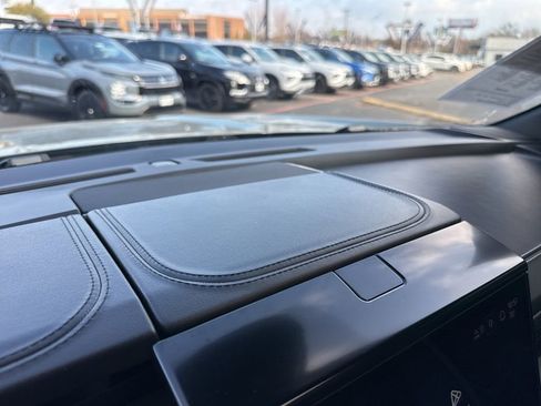 Used 2025 GMC Yukon AT4 Ultimate image 29