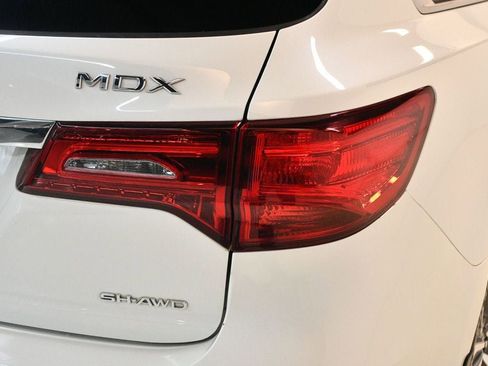 Used 2017 Acura MDX SH-AWD w/ Technology Package image 16
