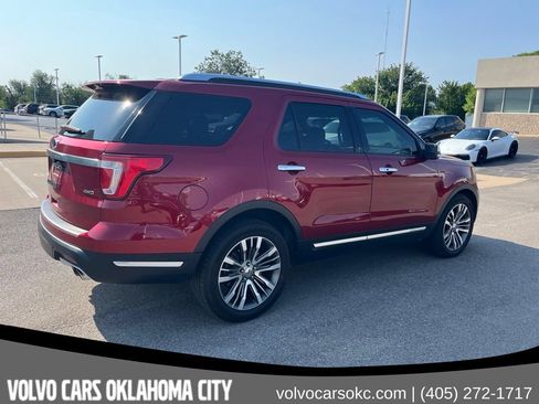 Used 2019 Ford Explorer Platinum AWD/4WD image 5