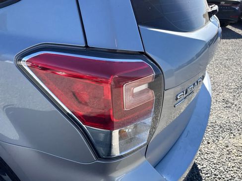 Used 2017 Subaru Forester 2.5i w/ Alloy Wheel Package AWD/4WD image 9