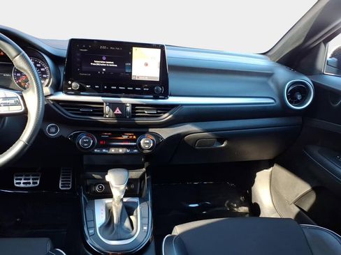 Used 2023 Kia Forte GT-Line image 12