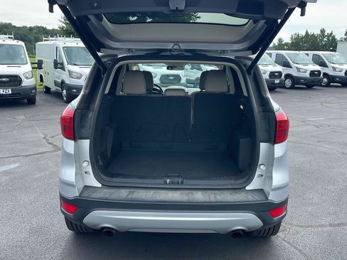 Used 2019 Ford Escape SEL FWD image 28